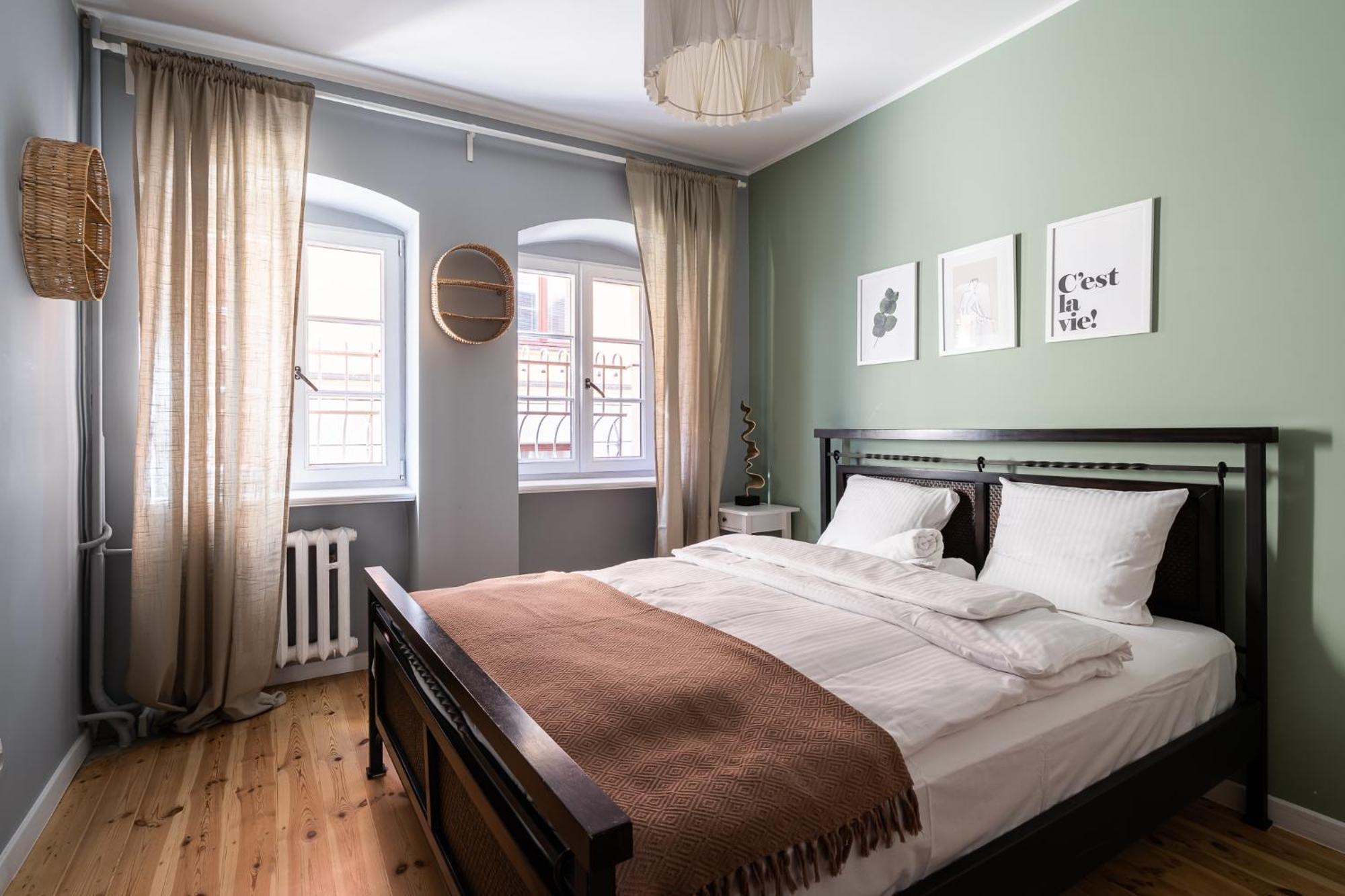 RentPlanet - Apartamenty Stare Miasto Breslavia Esterno foto