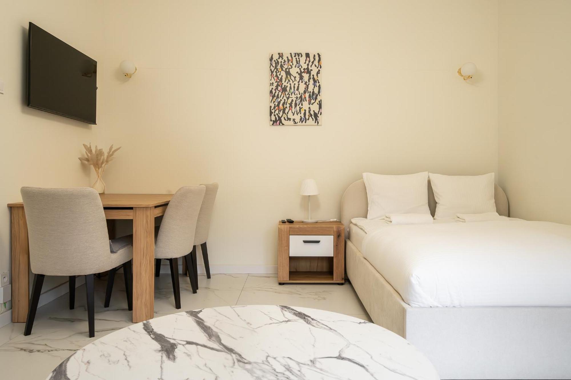 RentPlanet - Apartamenty Stare Miasto Breslavia Esterno foto